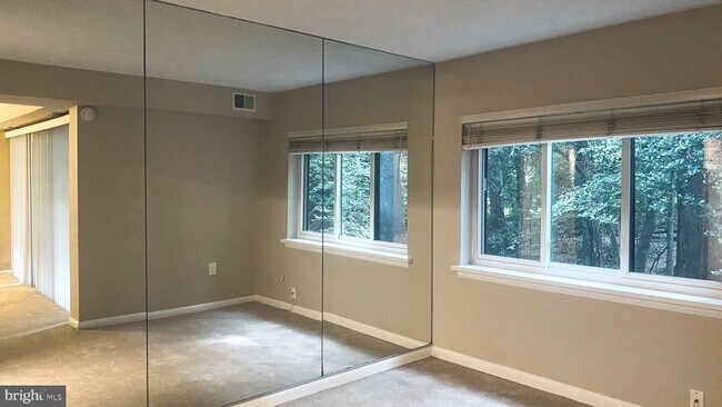Building Photo - 11723 Karbon Hill Ct
