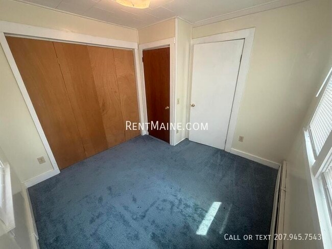 Building Photo - 12 Stone St