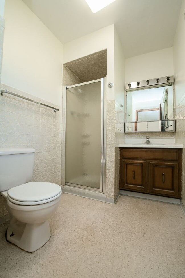Building Photo - 3 bed 2 bath home in Wheeler