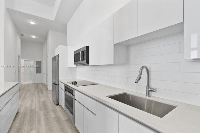 Building Photo - 101 Diplomat Pkwy