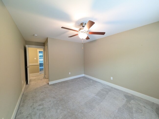 Building Photo - Long Term Rental -Oakley Area