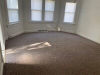 Building Photo - 1 Bedroom apartment