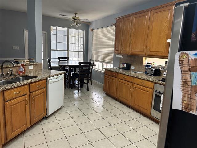 Building Photo - 4129 Aldenham Dr