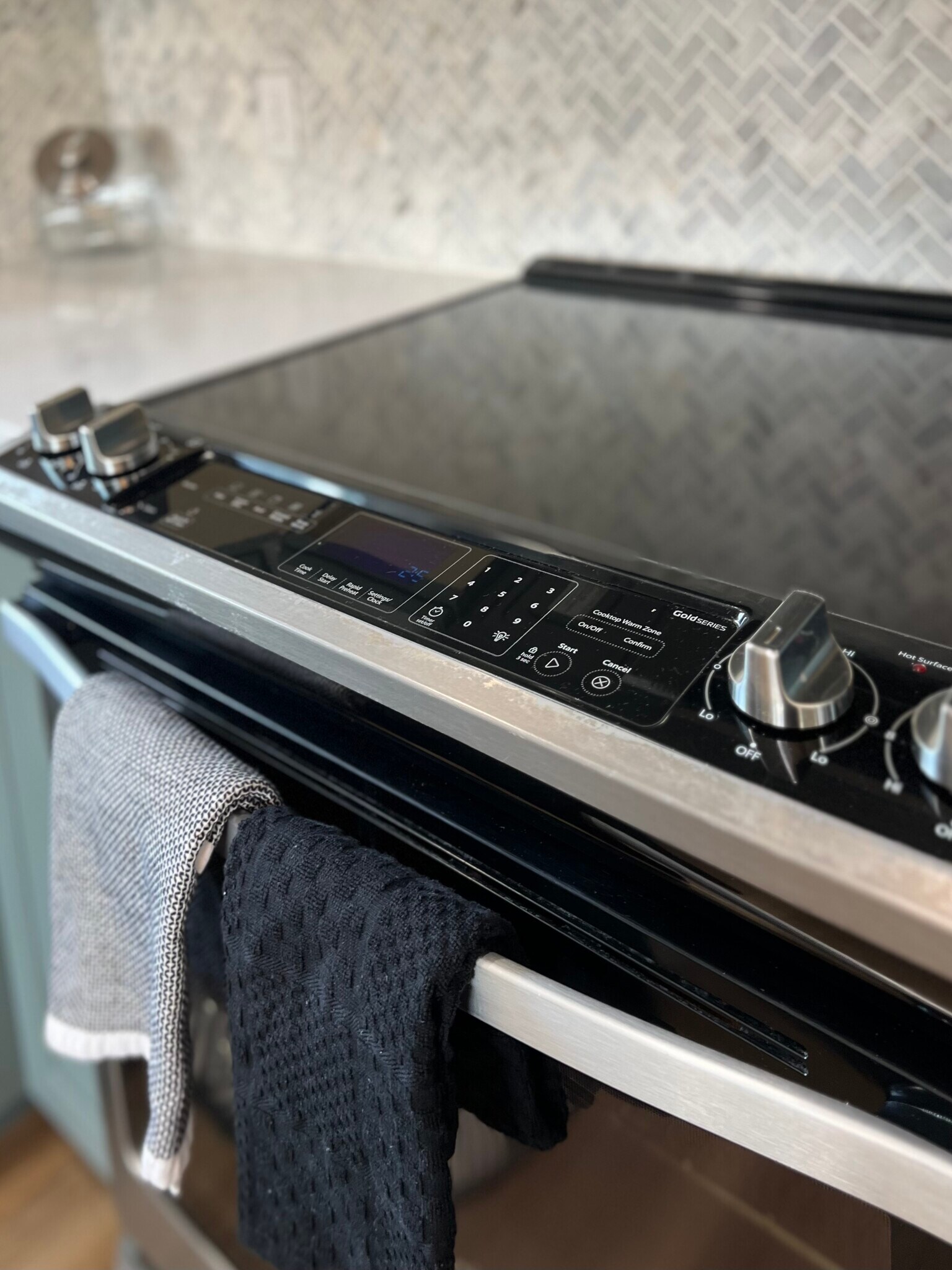 Building Photo - 2600 E Harrison Ave