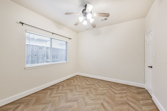 Building Photo - Offered by Precision Realty & Management, LLC!!