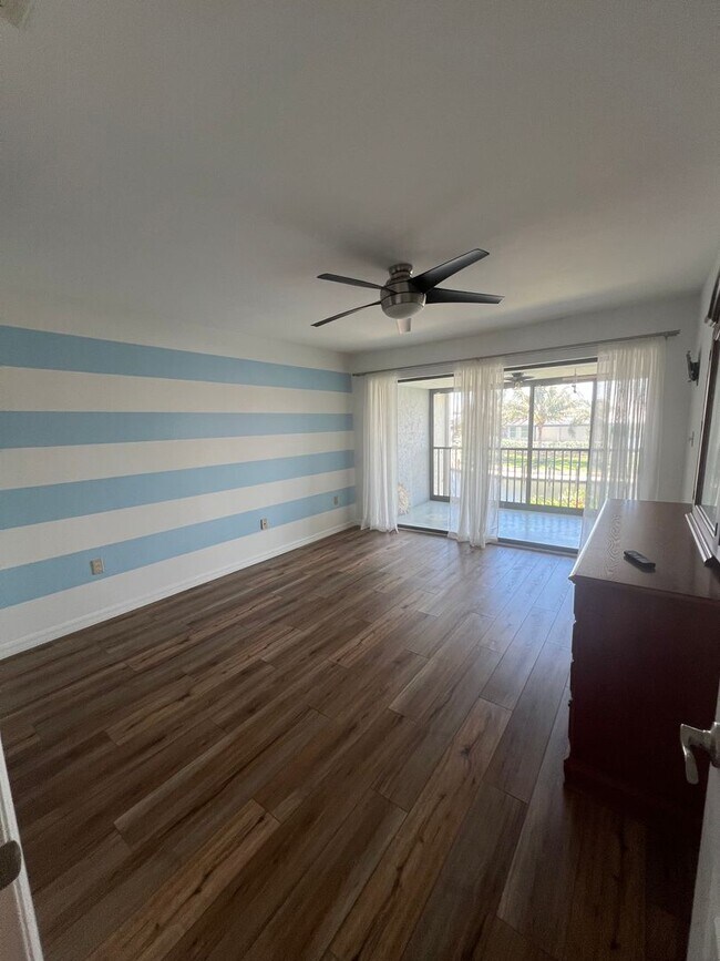Building Photo - Waterfront Townhome in Punta Gorda