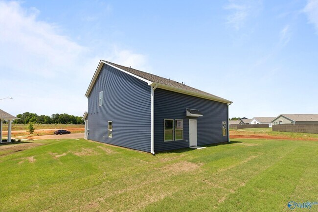 Building Photo - 102 Border Collie Dr