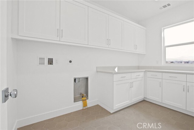 Building Photo - 409 Junco