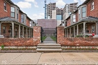 Building Photo - 1446 N Illinois St