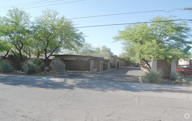 Building Photo - Hedrick Casitas