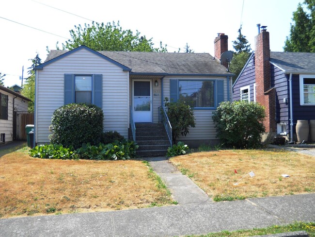 Primary Photo - 2 Bedroom House - Seward Park! * 6 Month L...