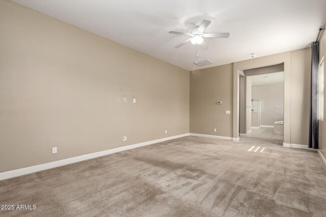 Building Photo - 14762 W Georgia Dr