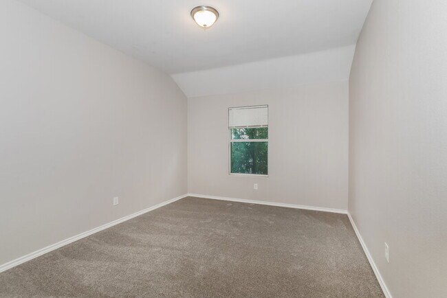 Building Photo - 12419 Pinestraw Rd