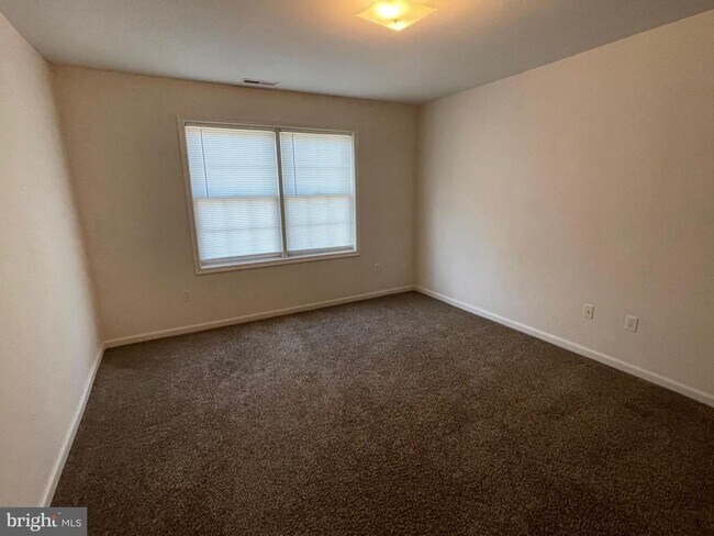 Building Photo - 20364 Row Boat Ln