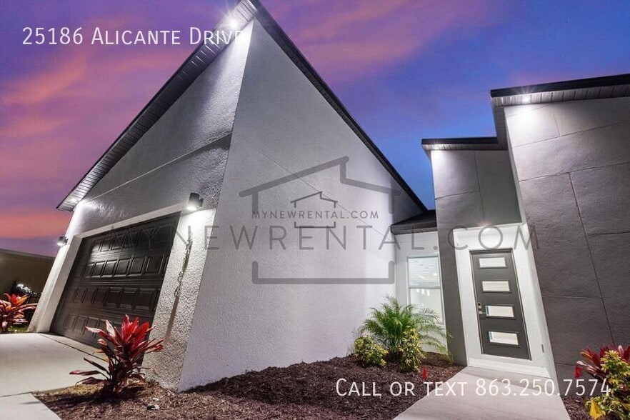 Building Photo - 25186 Alicante Dr