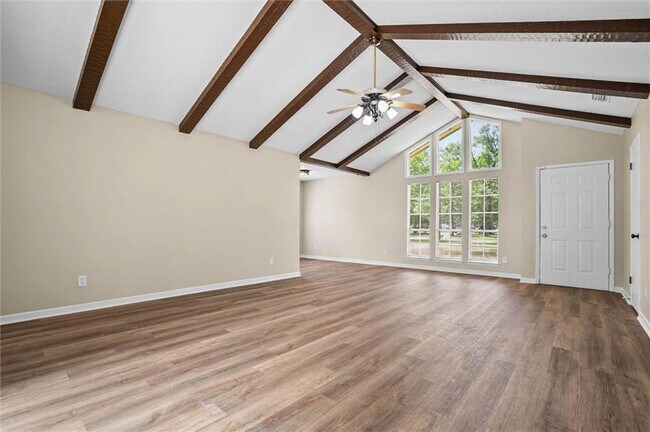 Building Photo - 5417 Quail Run E