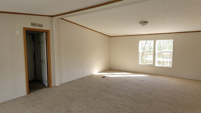 Building Photo - 20 Mill Rd