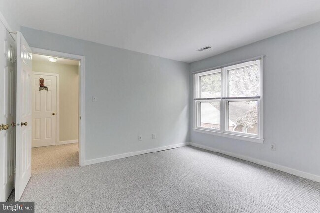 Building Photo - 1759 N Cliff St