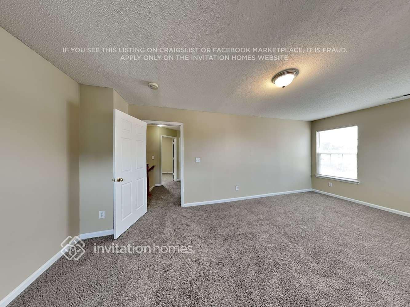 Building Photo - 4513 Hyperion Ct