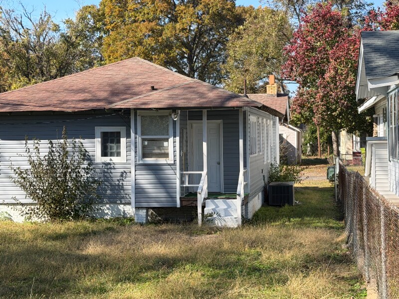 Building Photo - 529 Fulton Ave SW