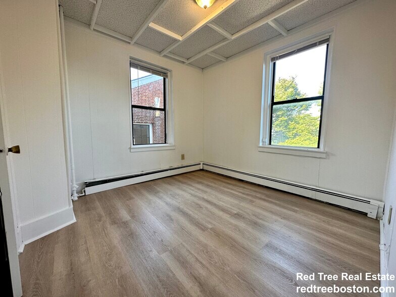 Building Photo - 44A Joy St