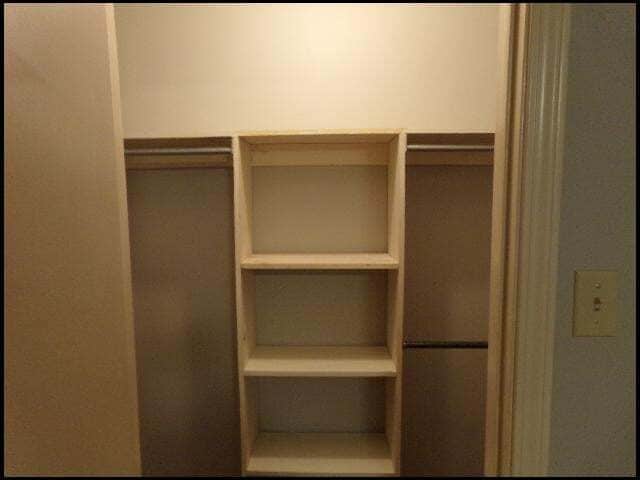 Building Photo - 35 Point W Cir