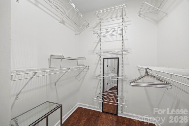 Building Photo - 5003 Sharon Rd