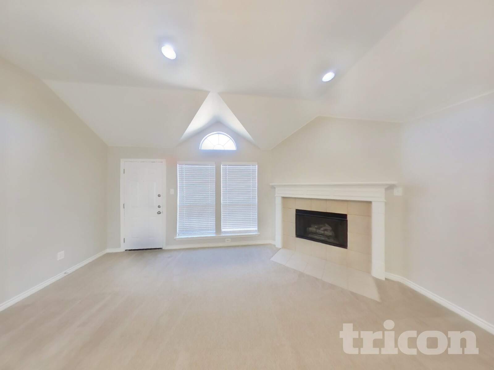 Building Photo - 1217 Glencoe Dr