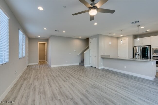 Building Photo - 11323 Gravitation Dr