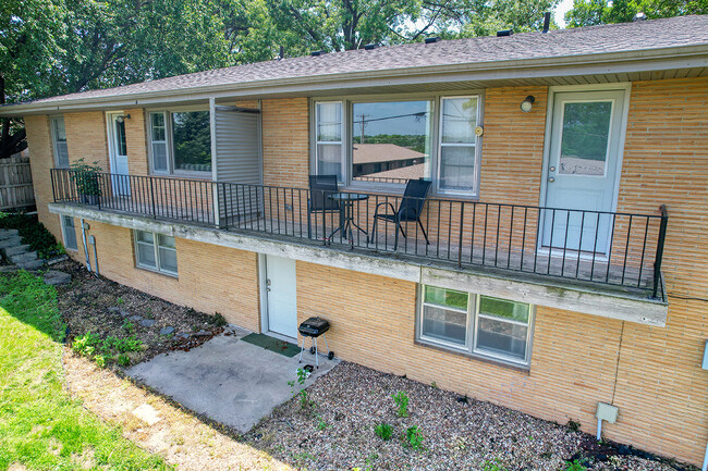 Building Photo - 4620 Van Dorn St