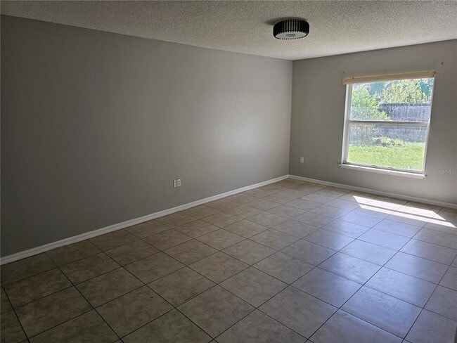 Building Photo - 1112 Murat Pl