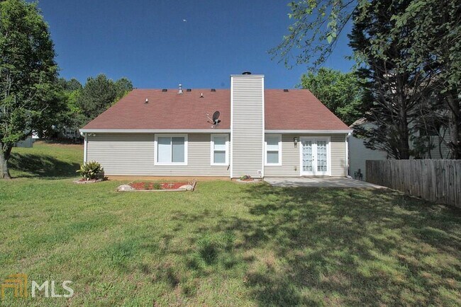Building Photo - 2979 Sentinel Cir