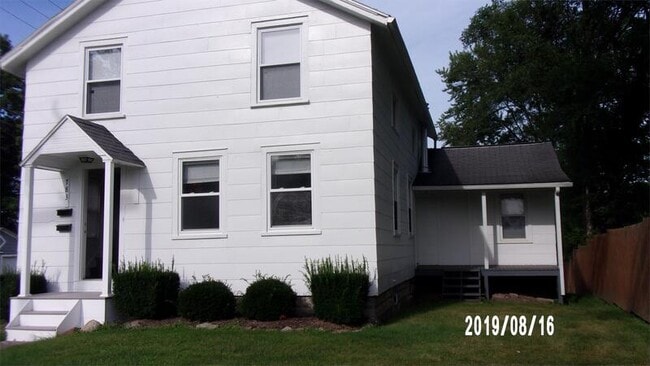 Building Photo - 783 Tallmadge Rd