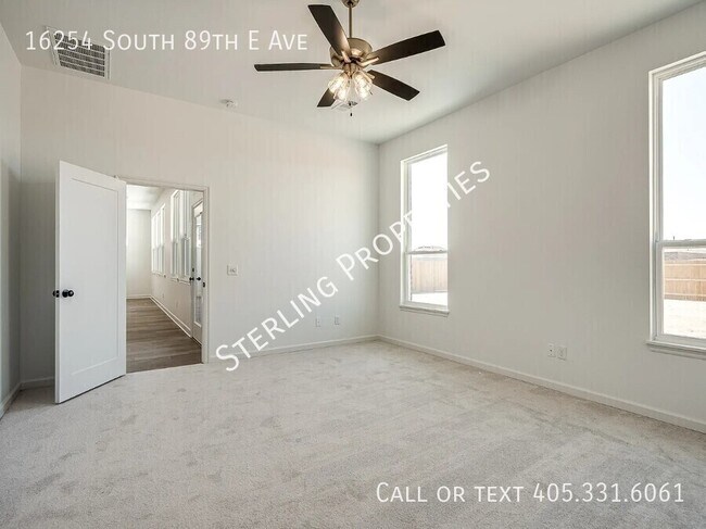 Building Photo - 16254 S 89th E Ave