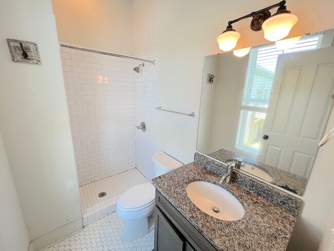 Building Photo - DIXON PARK | 2 BEDROOM | 2 BATH