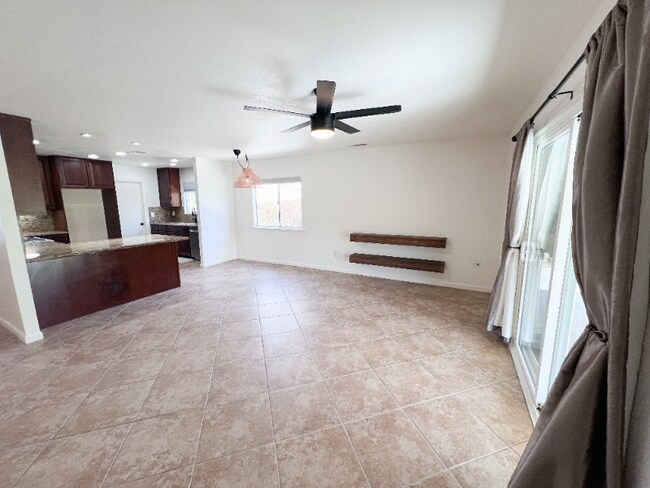 Building Photo - 77215 Minnesota Ave