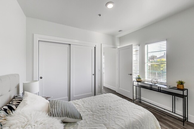 Floorplan - The Rose on Bond