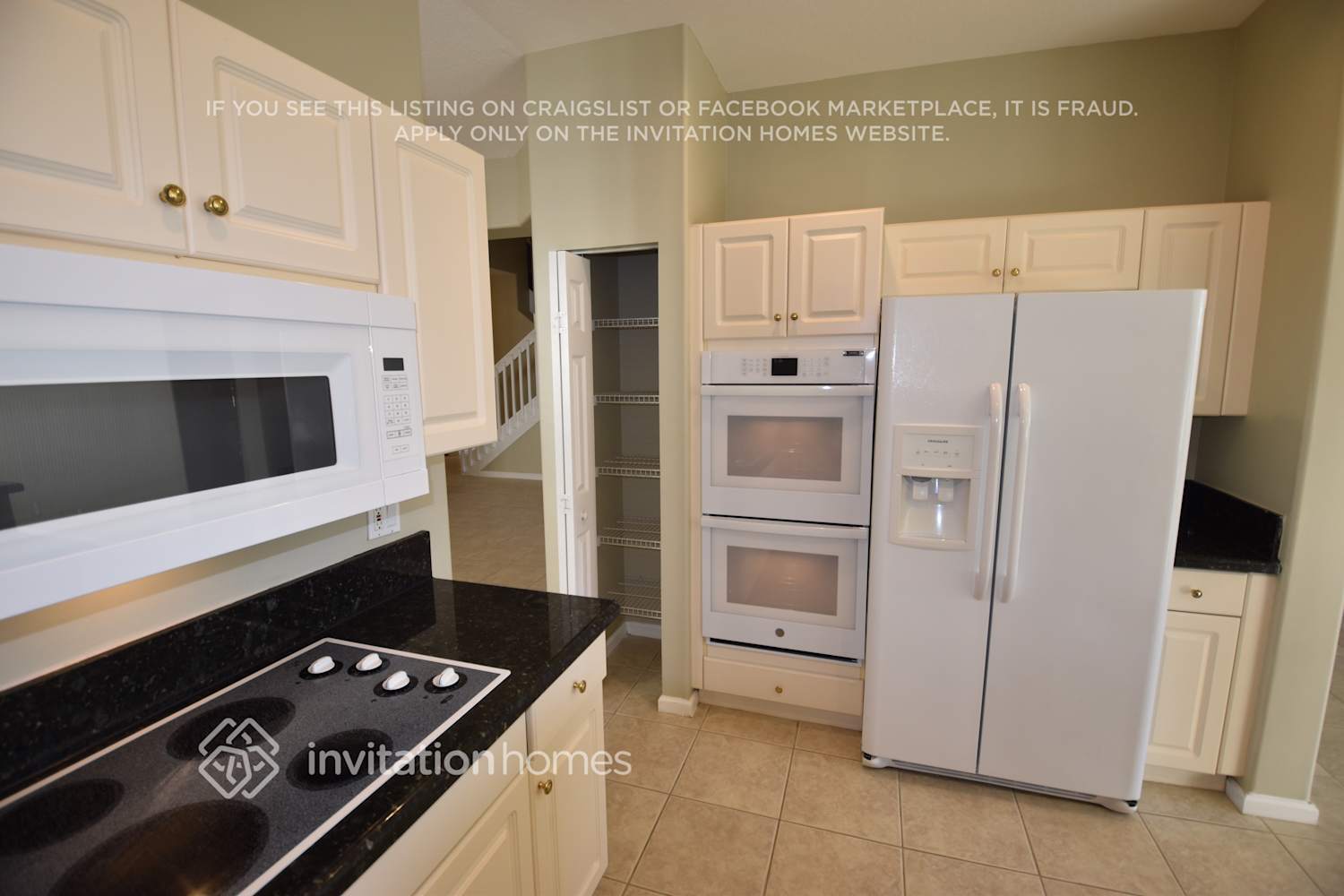 Building Photo - 117 Palm Cir