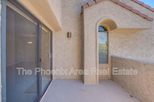 Building Photo - 10055 E Mountainview Lake Dr