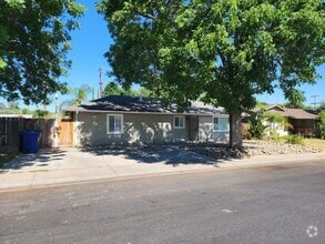 Building Photo - 3 bedroom 1 bath with Garage converted to ...