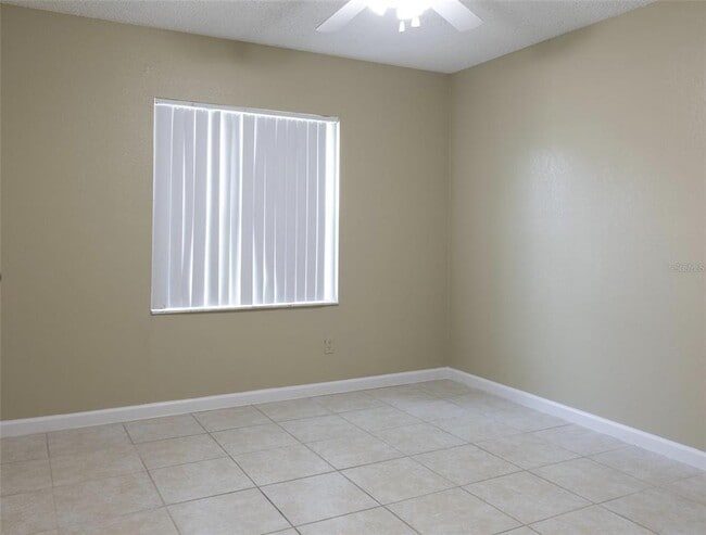 Building Photo - 9900 Sweepstakes Ln