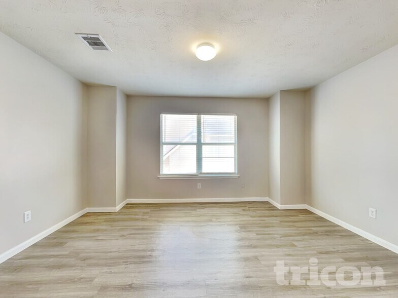 Building Photo - 20710 Hardwick Oaks Dr