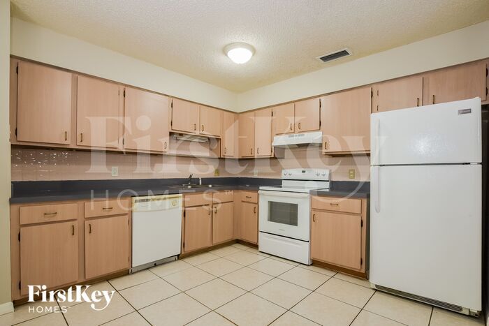 Building Photo - 2791 Newmark Dr