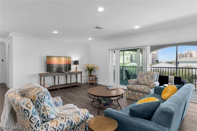 Building Photo - 1020 Swallow Ave