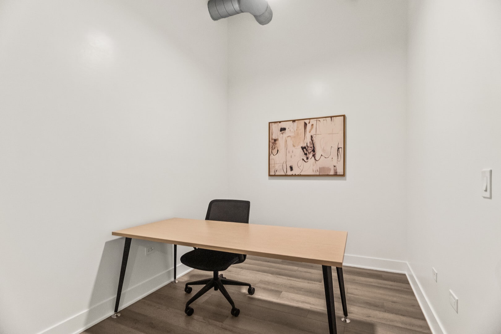 Building Photo - 1453 Maple Ave