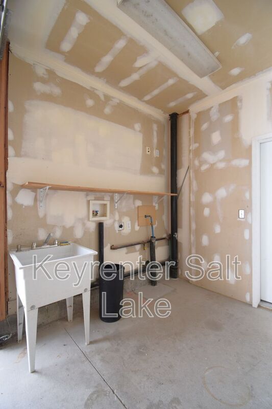 Building Photo - 12898 S 300 E