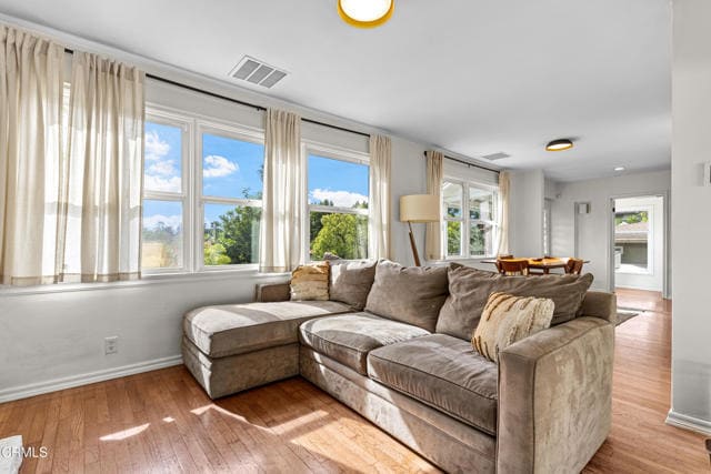 Building Photo - 3121 Lake Hollywood Dr