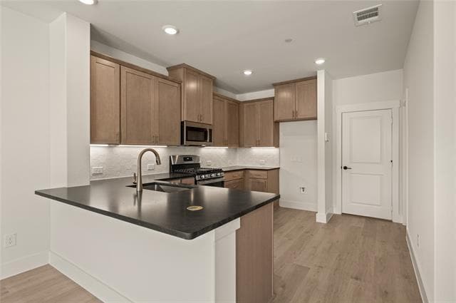 Building Photo - 2550 Brunswick Wy