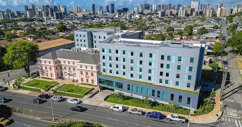 Building-Exterior-04-RISE-Honolulu-01 - Walter Dods, Jr. RISE Center