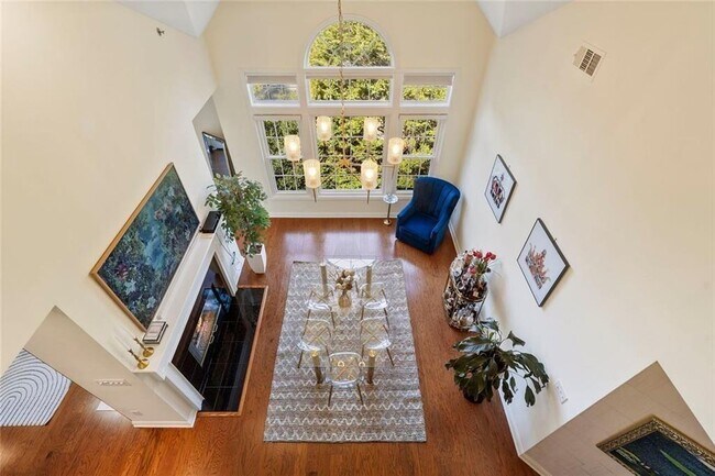 Building Photo - 3636 Habersham Rd NW